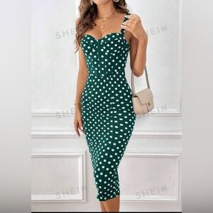 Super Cute Women Polka Dot Printed Simple Daily Spaghetti Strap Dress. Size XL